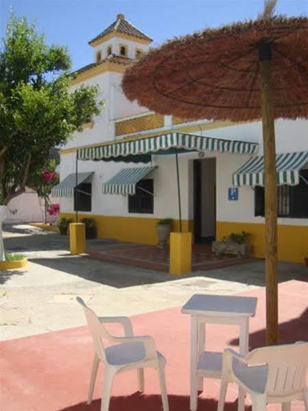 Hostal Villa Mercedes Chipiona Luaran gambar