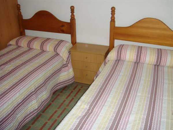 Hostal Villa Mercedes Chipiona Luaran gambar