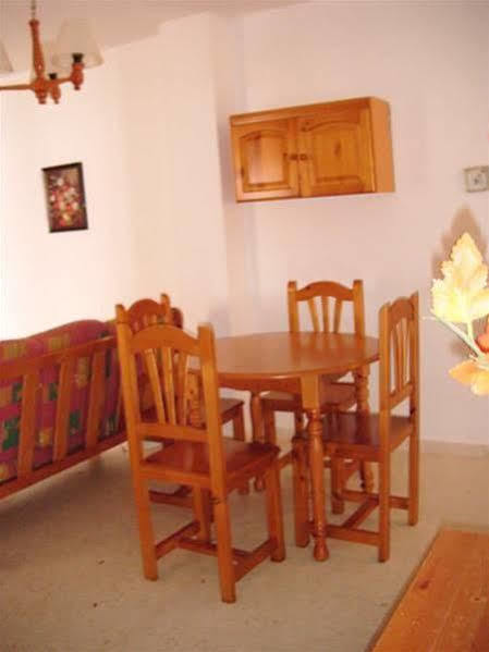 Hostal Villa Mercedes Chipiona Luaran gambar